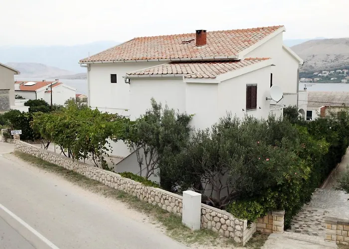 Pag 6383a * Pag Town
