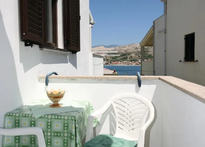 Pag 6383a Apartman *