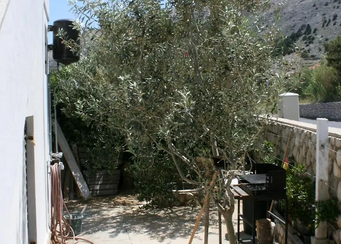 Apartman Pag 6383a *